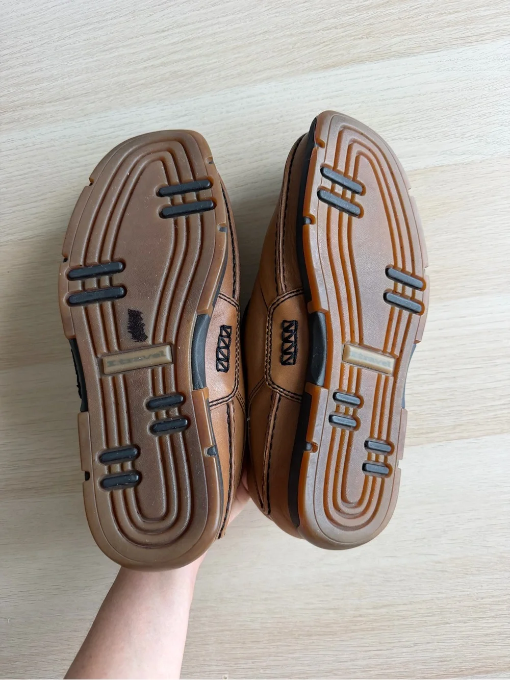 I.Travel Men's Leather Moc Toe Casual Shoes Size 9 (42 EUR) Tan Bungee Lace